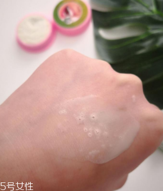 泰國RASYAN牙粉好用嗎？家用潔牙好幫手