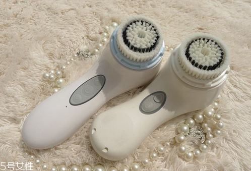 科萊麗和luna潔面儀對比區(qū)別 新一代洗臉神器 科萊麗和luna潔面儀對比區(qū)別 新一代洗臉神器