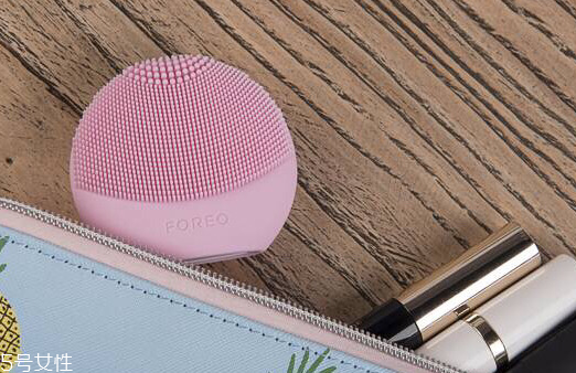 科萊麗和luna潔面儀對比區(qū)別 新一代洗臉神器 科萊麗和luna潔面儀對比區(qū)別 新一代洗臉神器