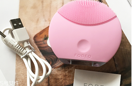 科萊麗和luna潔面儀對比區(qū)別 新一代洗臉神器 科萊麗和luna潔面儀對比區(qū)別 新一代洗臉神器