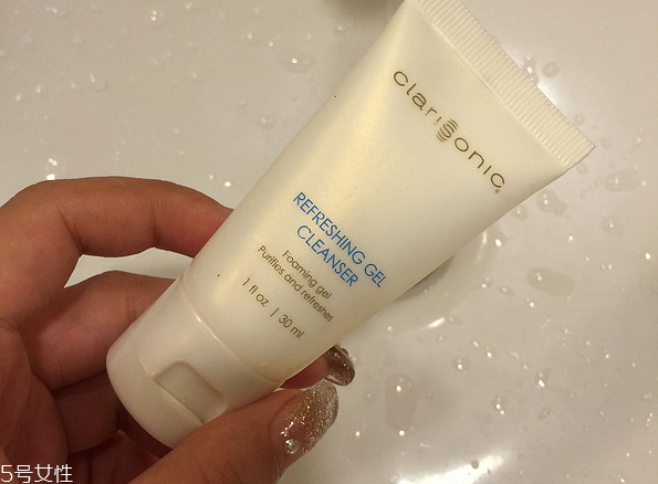 科萊麗和luna潔面儀對比區(qū)別 新一代洗臉神器 科萊麗和luna潔面儀對比區(qū)別 新一代洗臉神器