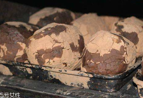 叫花雞怎么熱 烤箱或者微波爐加熱 叫花雞怎么熱 烤箱或者微波爐加熱