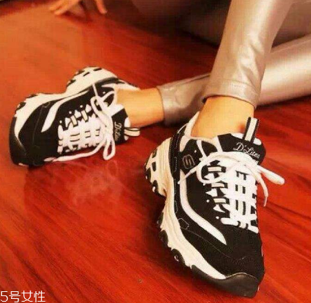 運(yùn)動鞋上有個s是什么牌子？各大明星都愛的運(yùn)動鞋