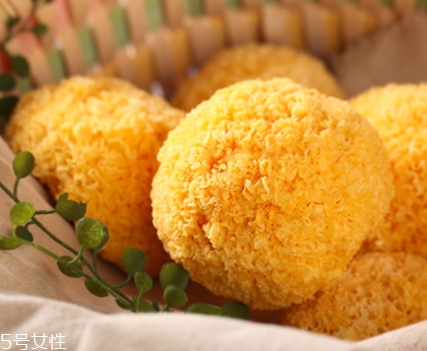 丑耳的功效與作用 營養(yǎng)價(jià)值是銀耳的幾倍