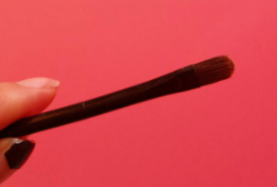 Sivanna思薇娜12色眼影盤評測 油皮會暈妝 Sivanna思薇娜12色眼影盤評測 油皮會暈妝