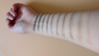 Sivanna思薇娜12色眼影盤評測 油皮會暈妝 Sivanna思薇娜12色眼影盤評測 油皮會暈妝