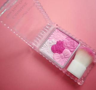 井田腮紅哪個(gè)色號(hào)最火？08果醬梅紅很受歡迎