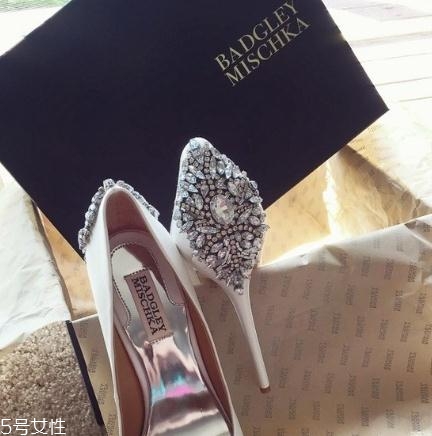 badgley mischka鞋子怎么樣？結(jié)婚選它就對了