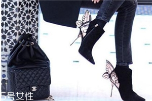 sophia webster是哪個國家的牌子？鞋履界的黑馬品牌