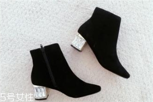 dune london是幾線品牌？英國(guó)著名奢華鞋履品牌