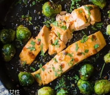 抱子甘藍(lán)多少錢一斤？你見過這么小的甘藍(lán)嗎