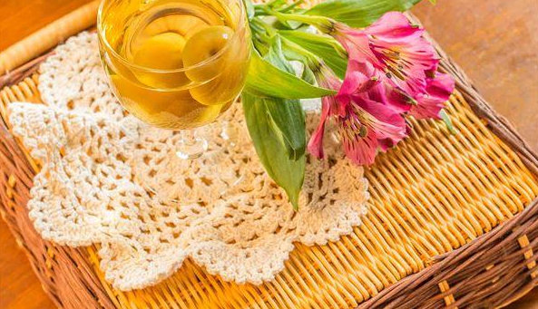 吃多了胃難受喝什么茶好 姜茶快速緩解 吃多了胃難受喝什么茶好 姜茶快速緩解