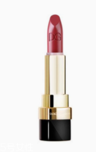 絲絨口紅和啞光哪個(gè)好？正式場合用啞光