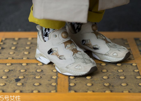 運動鞋能撐大嗎？可以用撐鞋器