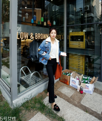 羊羔絨外套配什么褲子？讓你開春美個夠