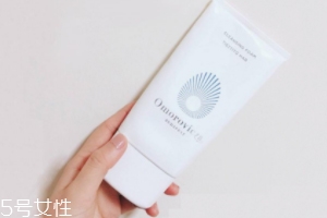 omorovicza薄荷潔面膏適合什么膚質(zhì)？干皮最適合