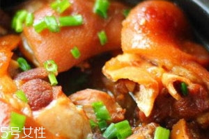 紅燒豬蹄用前蹄還是后蹄 兩者區(qū)別 紅燒豬蹄用前蹄還是后蹄 兩者區(qū)別