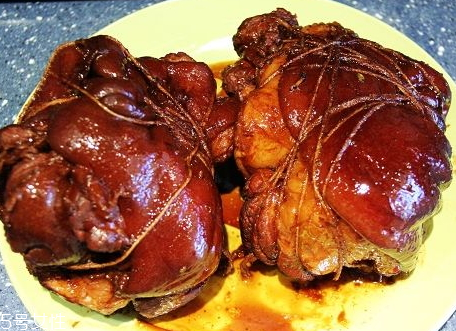 醬肘子用什么醬 醬肘子的食材 醬肘子用什么醬 醬肘子的食材