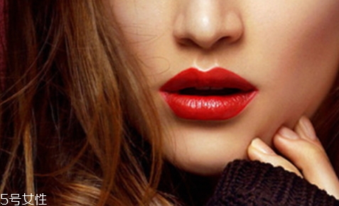 dior迪奧和阿瑪尼口紅哪個好？