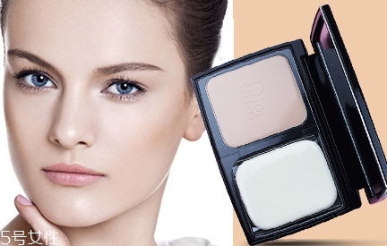 dior迪奧和阿瑪尼粉餅哪個好？