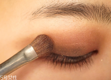 怎么在手上畫(huà)流血傷口 受傷妝具體步驟 怎么在手上畫(huà)流血傷口 受傷妝具體步驟