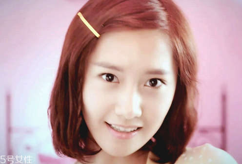 夏天出汗用什么化妝品 適合夏天用的化妝品 夏天出汗用什么化妝品 適合夏天用的化妝品