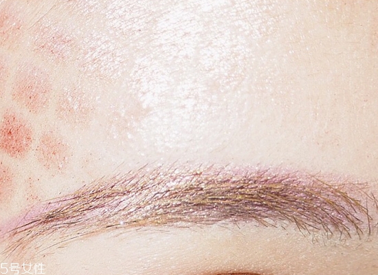 怎么在手上畫(huà)流血傷口 受傷妝具體步驟 怎么在手上畫(huà)流血傷口 受傷妝具體步驟