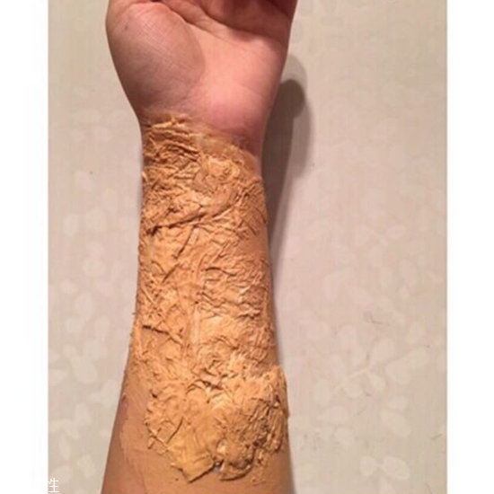 怎么在手上畫(huà)流血傷口 受傷妝具體步驟 怎么在手上畫(huà)流血傷口 受傷妝具體步驟