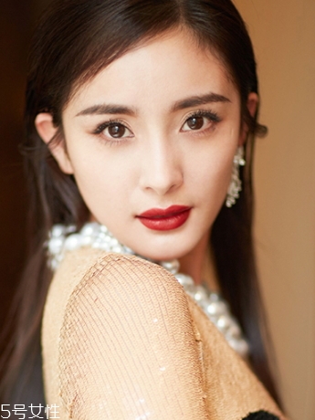 dior迪奧和雅詩(shī)蘭黛口紅哪個(gè)好？