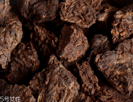 老茶頭減肥嗎？普洱茶能刮油