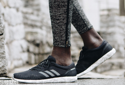 運動鞋變色怎么清洗？變色鞋子這樣洗