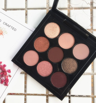 酒紅眼影哪個(gè)牌子好？盤點(diǎn)紅透天的酒紅眼影