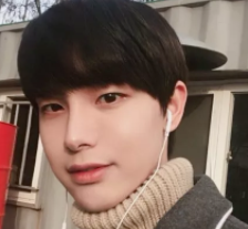 2022年最流行的發(fā)型男生？厚劉海還是最受歡迎