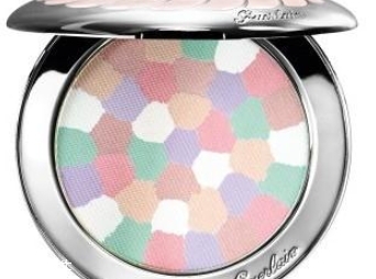 dior迪奧和嬌蘭粉餅?zāi)膫€好？