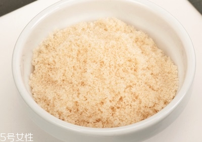 泡咖啡放什么糖最好喝 泡咖啡放什么糖最好喝