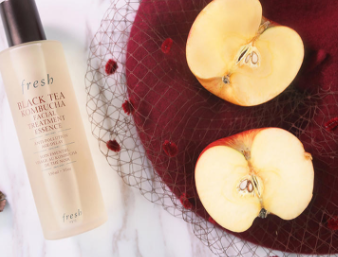 馥蕾詩(shī)紅茶精華液適合什么年齡？適合輕熟肌和熟齡肌