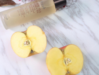 馥蕾詩(shī)紅茶精華液適合什么年齡？適合輕熟肌和熟齡肌