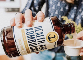 馥蕾詩(shī)紅茶精華液適合什么年齡？適合輕熟肌和熟齡肌