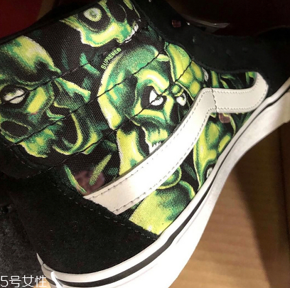 supreme與vans2018春夏聯(lián)名鞋款發(fā)售時間_多少錢 supreme與vans2018春夏聯(lián)名鞋款發(fā)售時間_多少錢