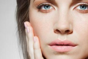 敏感肌怎么選洗面奶？含香料成分別用