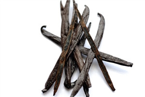 香草莢怎么保存 香草莢怎么做香草精 香草莢怎么保存 香草莢怎么做香草精