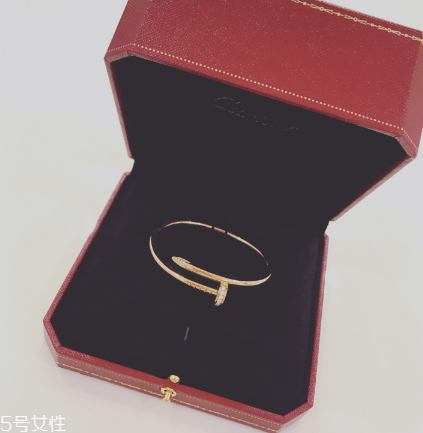 卡地亞手鐲會掉鉆嗎？忠貞愛情的特別見證