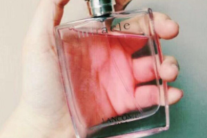 蘭蔻奇跡香水香味能持續(xù)多久？五個(gè)小時(shí)左右