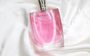 蘭蔻奇跡香水香味能持續(xù)多久？五個(gè)小時(shí)左右
