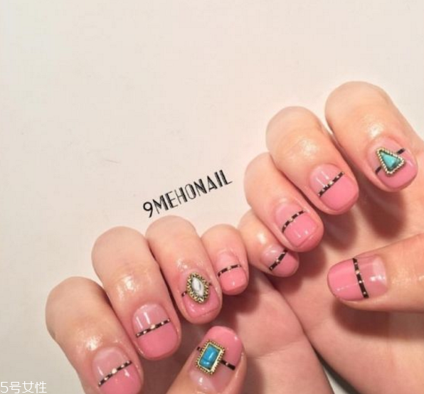 好看的紅色系美甲推薦 貓眼美甲 好看的紅色系美甲推薦 貓眼美甲