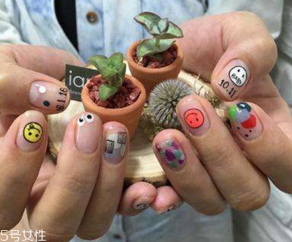 好看的紅色系美甲推薦 貓眼美甲 好看的紅色系美甲推薦 貓眼美甲