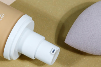 植村秀小燈泡粉底液遮瑕效果好嗎？遮瑕一般