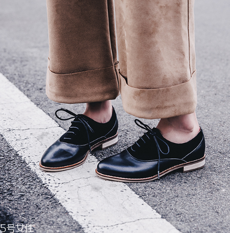 2022流行什么平底鞋？千萬(wàn)不能錯(cuò)過(guò)的流行爆款