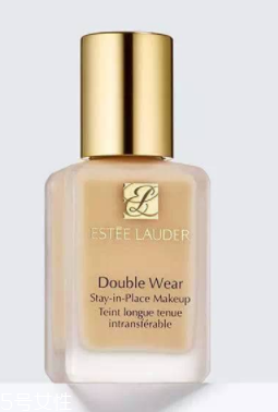 粉底液一次用多少量？一泵就夠別疊加