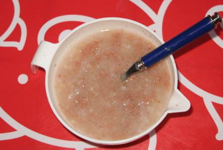 雞肝泥幾個(gè)月可以吃嗎 6個(gè)月左右的寶寶添加輔食 雞肝泥幾個(gè)月可以吃嗎 6個(gè)月左右的寶寶添加輔食